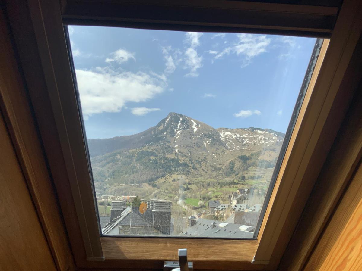 Esplendido Atico En Sallent Con Vistas ซาเยนต์ เด กาเยโก ภายนอก รูปภาพ