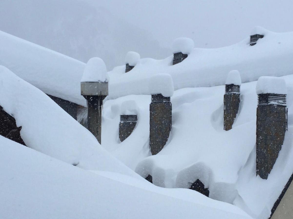 Esplendido Atico En Sallent Con Vistas ซาเยนต์ เด กาเยโก ภายนอก รูปภาพ