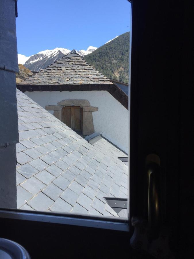 Esplendido Atico En Sallent Con Vistas ซาเยนต์ เด กาเยโก ภายนอก รูปภาพ